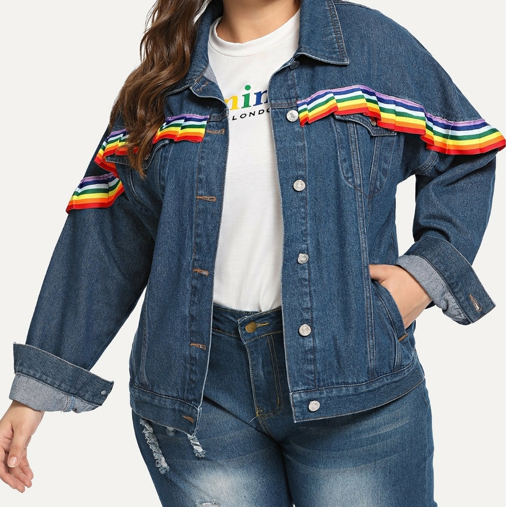 Ladies jean jacket 2 left